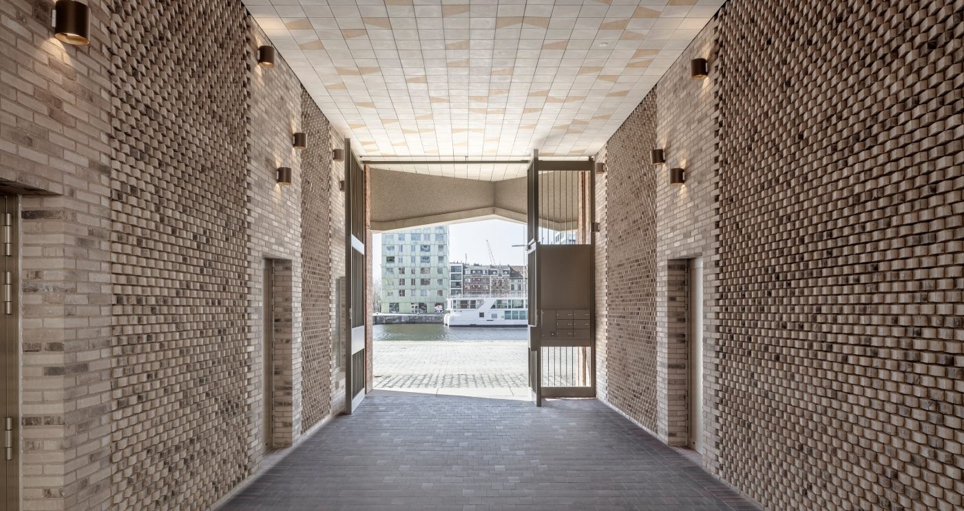Harbour Building in Antwerp. Brick Award 22 Category "Living together". Sergison Bates architects. Hallway view