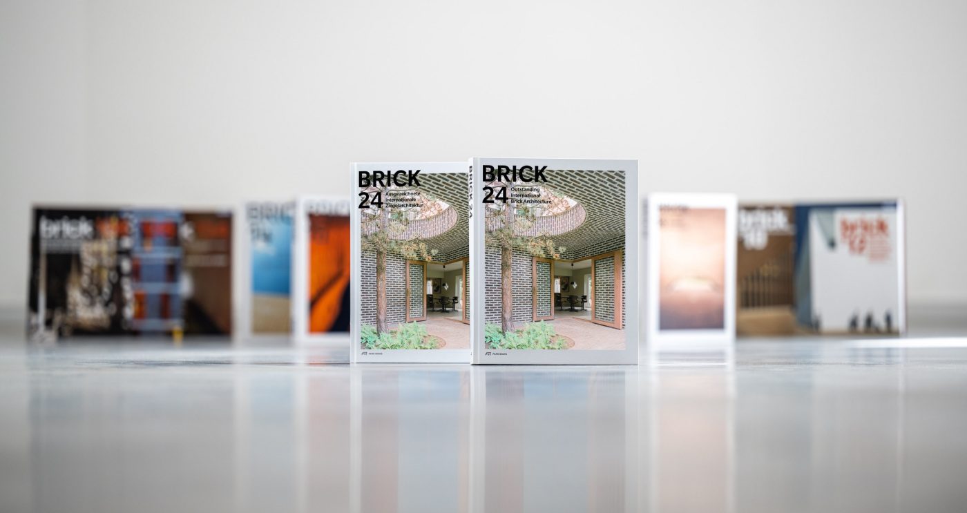 Brick 20 Online Advertising Banner without Button