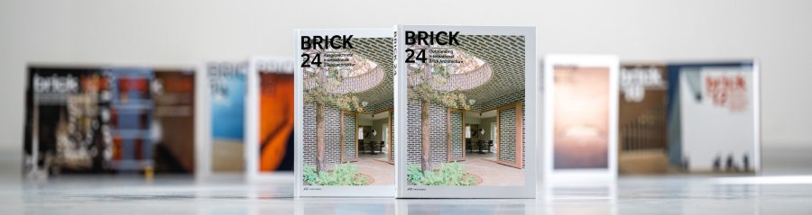 Izložene Brick Book knjige s inspirativnim projektima od opeke