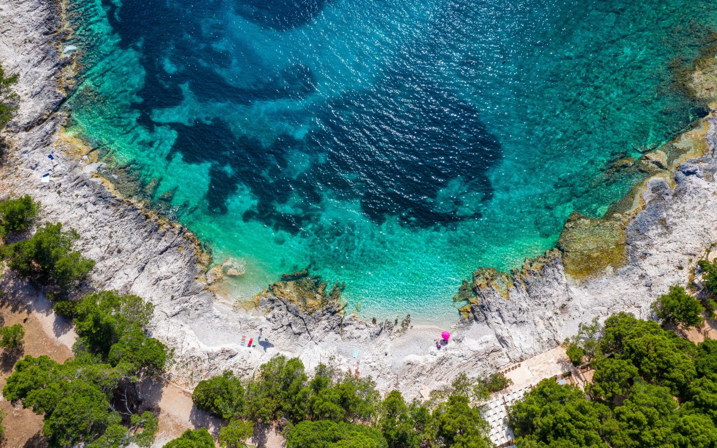 Kamp Kargita sa Semmelrock opločnikom