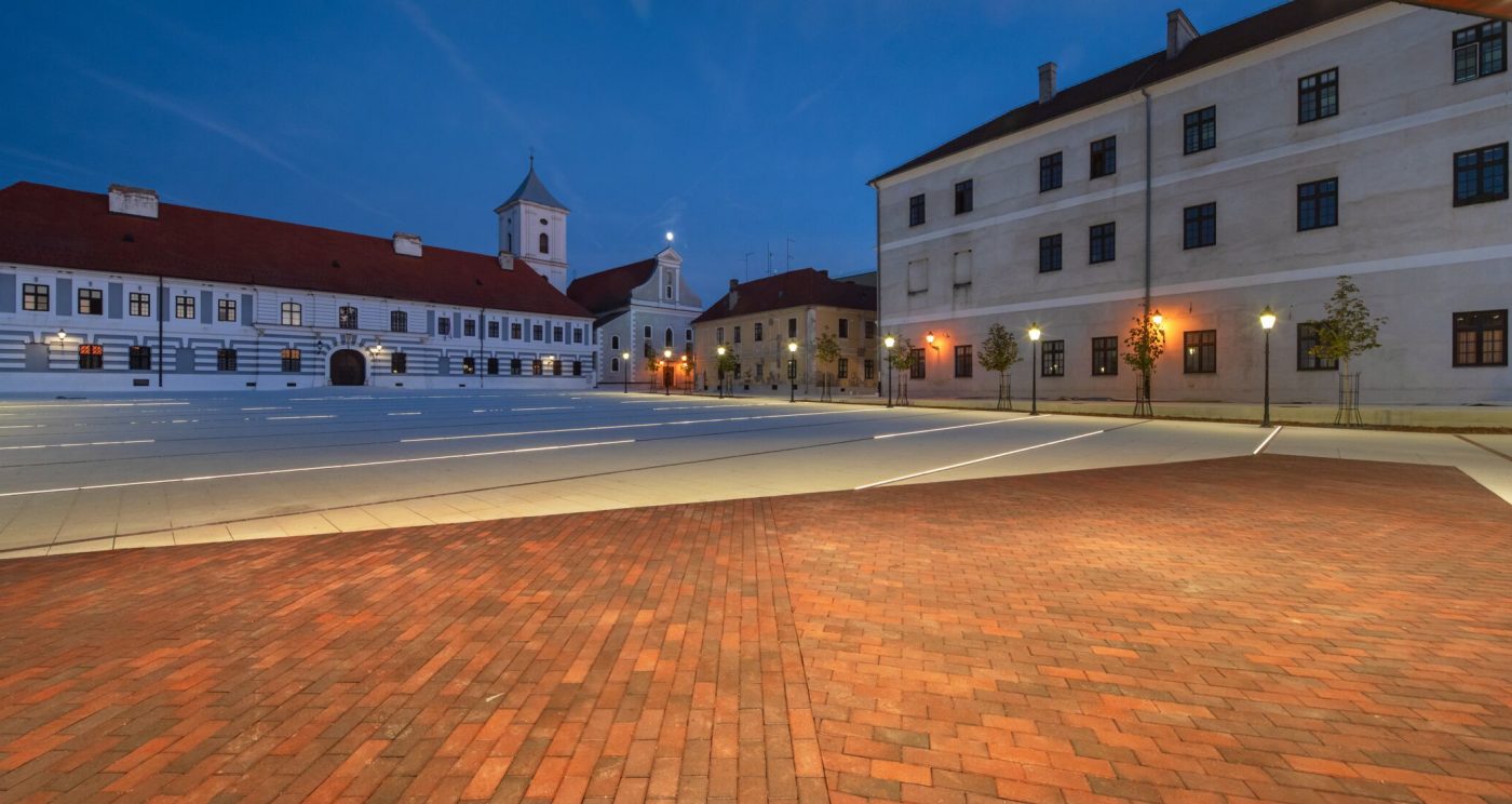 Uređenje trga klinker opekom