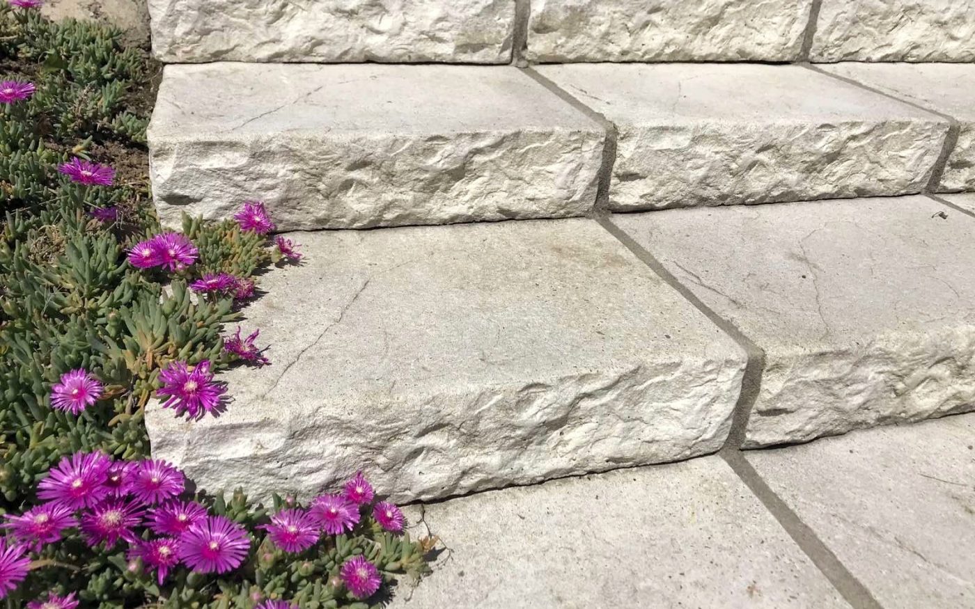 Stepenice opločene Semmelrock proizvodom