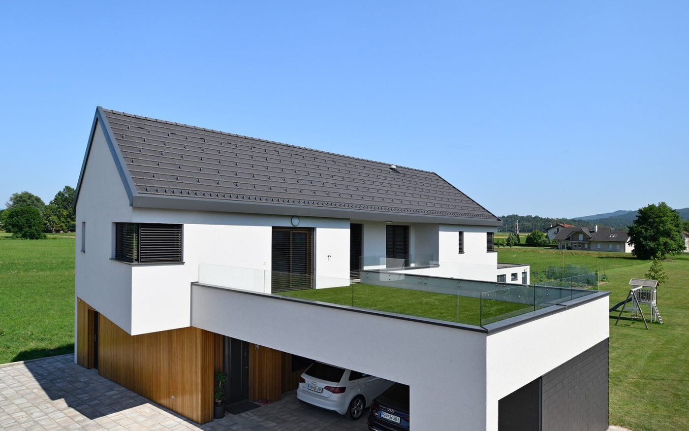 obiteljska kuća moderna tondach crijep krov fasada