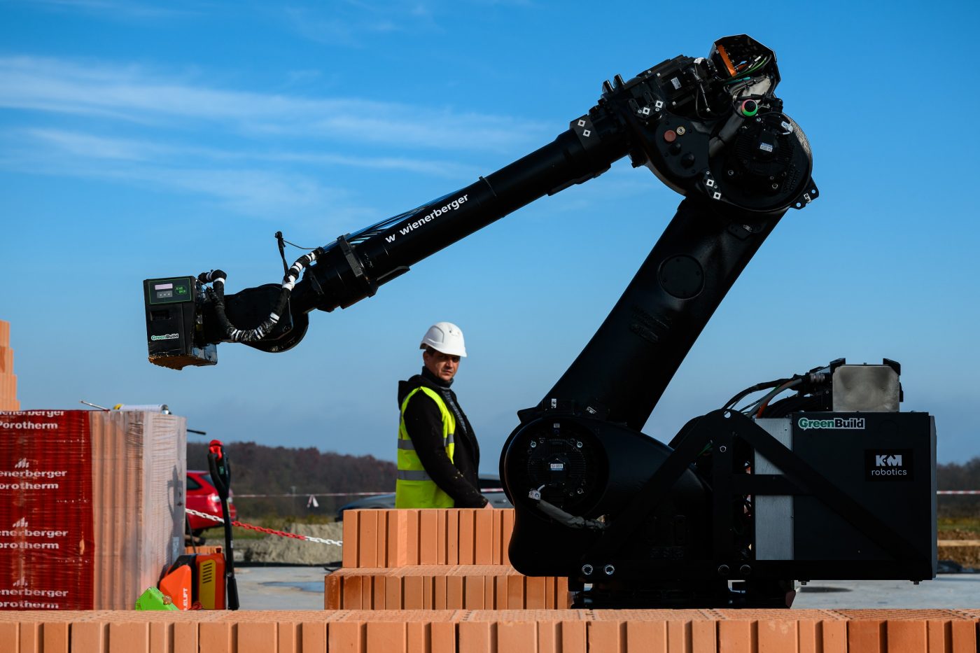WLTR robot za robotsko zidanje na gradilištu