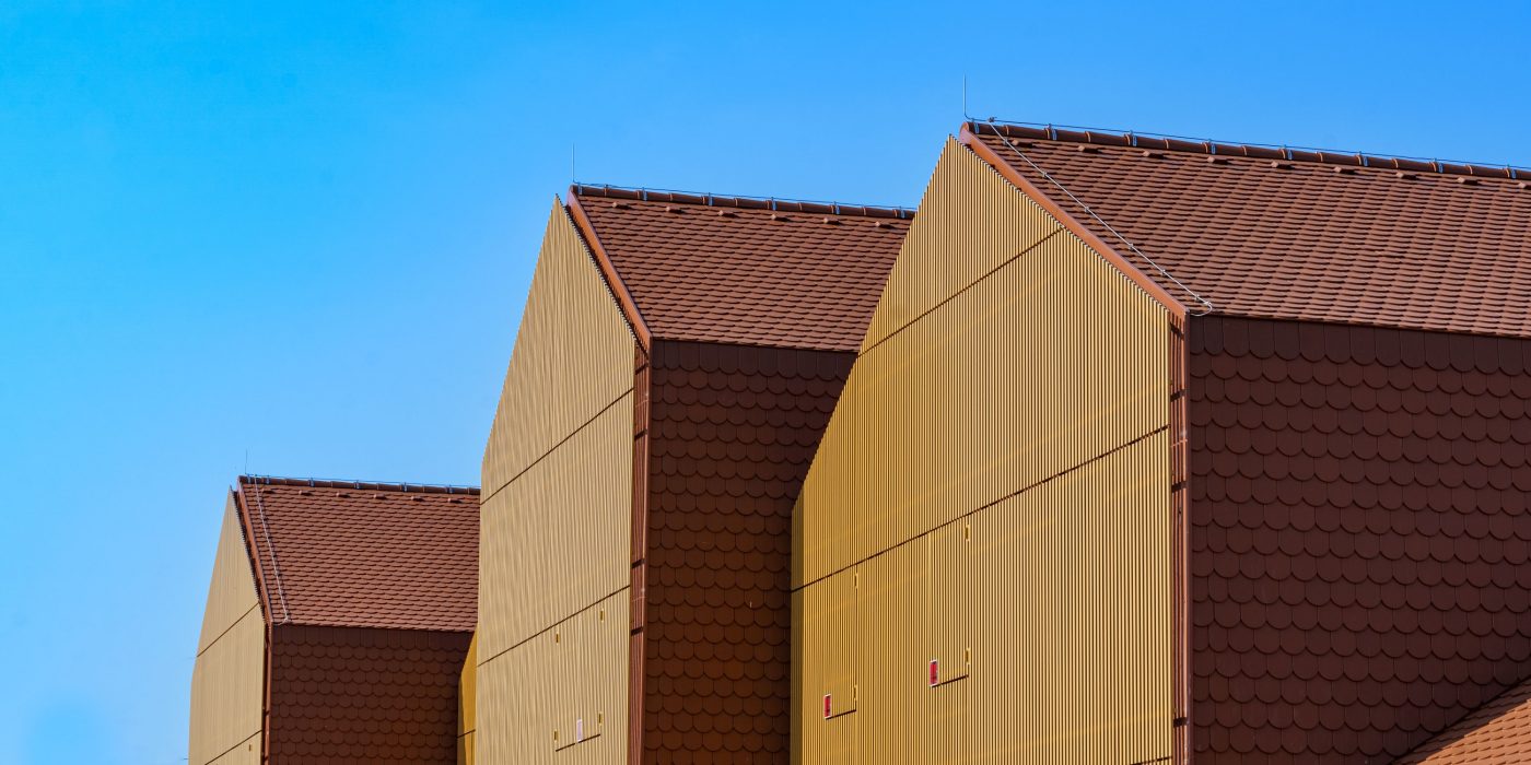 Tondach retro linija - Biber glineni crijep na modernom objektu, bezvremenski izgled, terakota boja