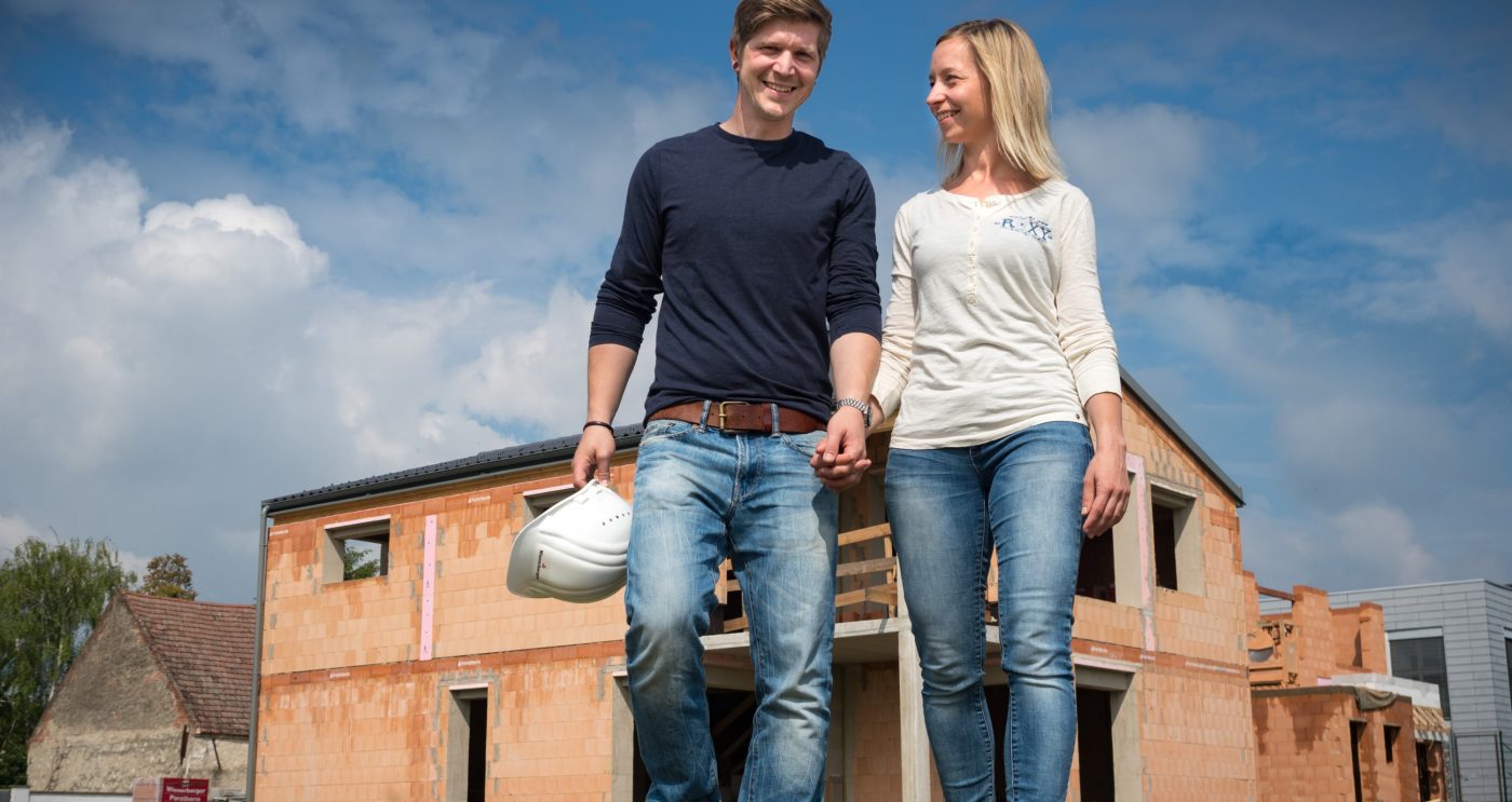 construction site shooting with porotherm bricks and builders family