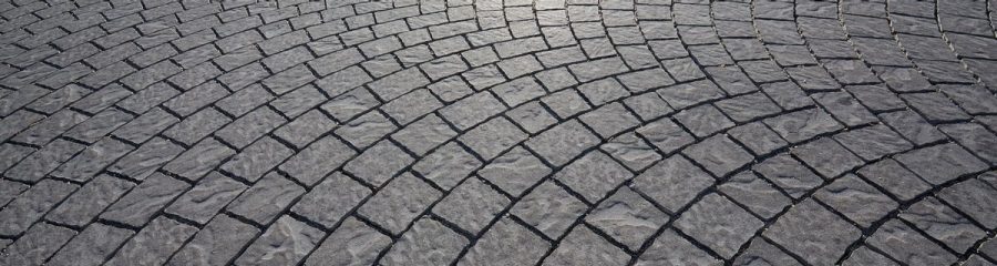 Semmelrock Arte opločnici - colormix površina s harmoničnom igrom boja u uzorku kaldrme