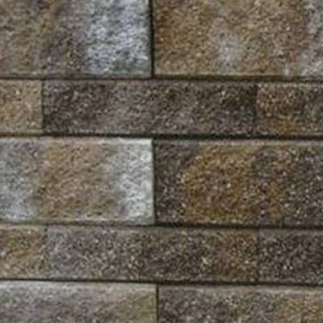 Semmelrock betonski zid s cvjetanjem vapnenca - prirodna pojava na betonskim proizvodima
