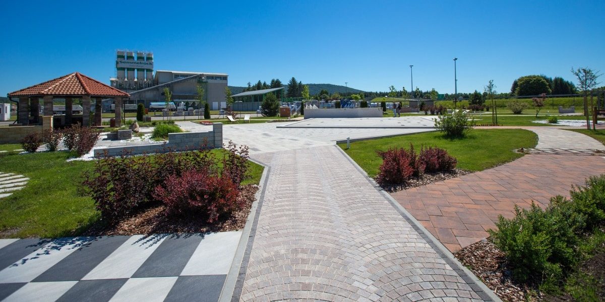 Izložbeni vrt u Ogulinu