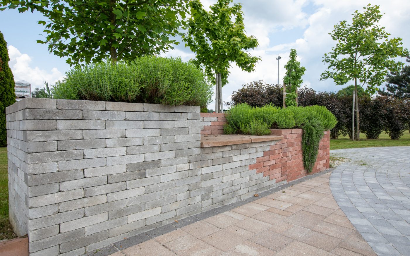 Semmelrock proizvodi u izložbenom vrtu Ogulinu