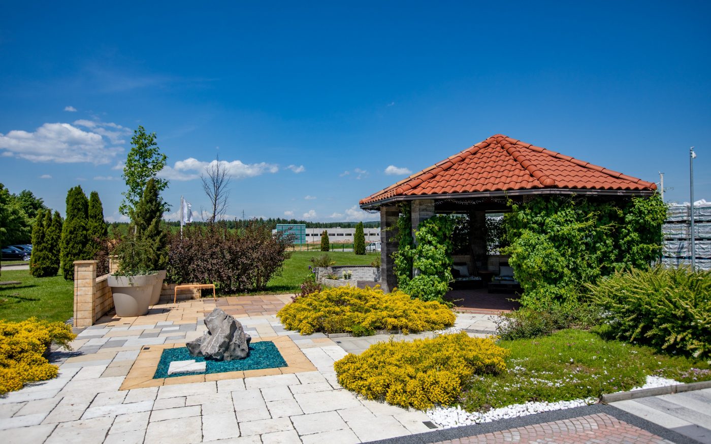 Semmelrock proizvodi u izložbenom vrtu Ogulinu