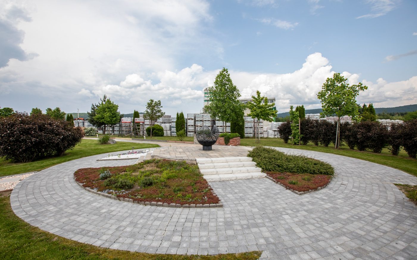 Semmelrock proizvodi u izložbenom vrtu Ogulinu