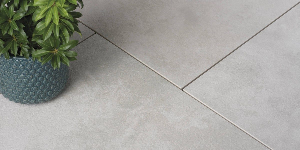 Semmelrock svijetlosive betonske ploče za terasu s -elegatne vanjske površine