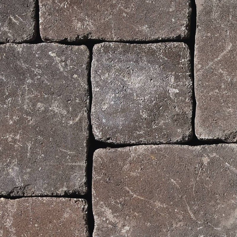 Castello antico otučen smeđe prošarana