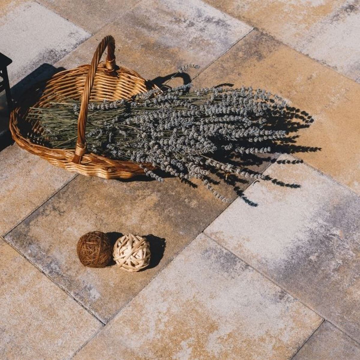 Elegant ploča bež prošarana