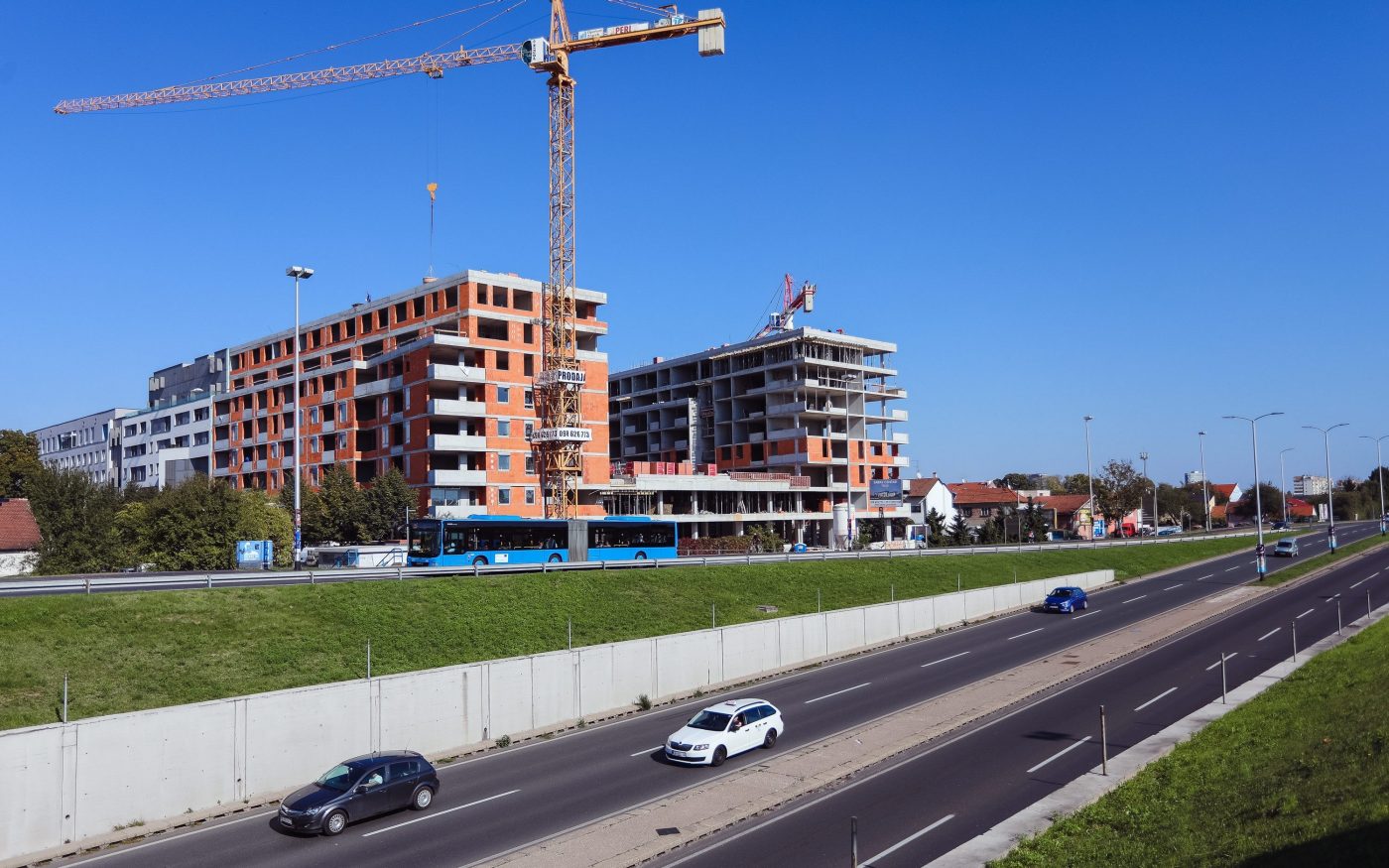 Saras centar građen Porortherm Profi opekom